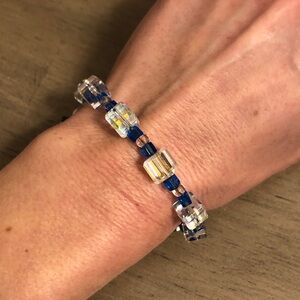 Vintage Blue Clear and Silver Tone Beaded Bracelet